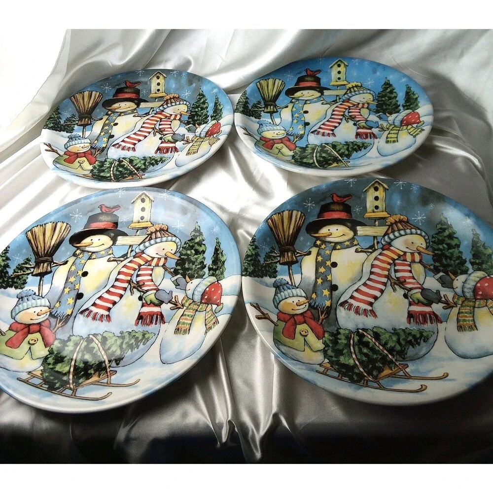 WHIMSICAL SNOWMAN FAMILY DINNER PLATE SET OF 4